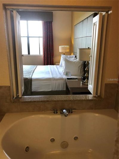 Image No.12-2 Bed Property for sale