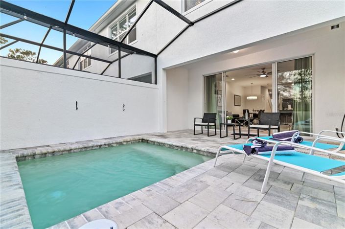 Image No.55-4 Bed Townhouse for sale