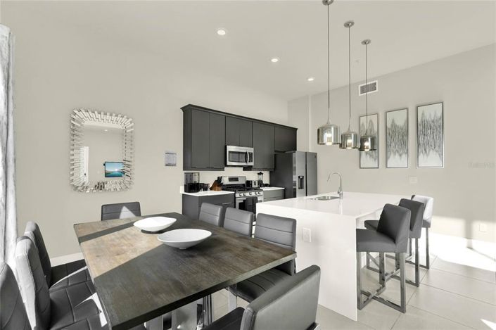 Image No.5-4 Bed Property for sale