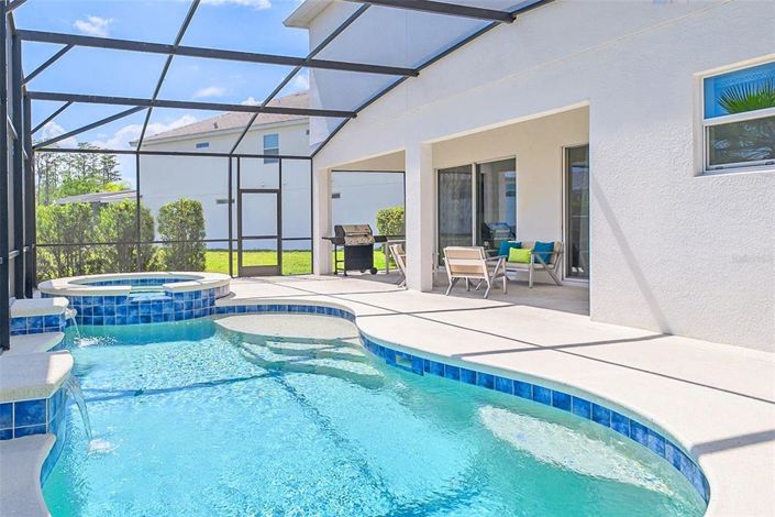 Image No.43-12 Bed Property for sale