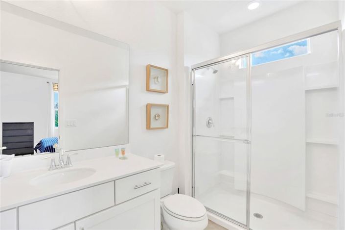 Image No.35-10 Bed Property for sale