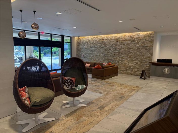 Image No.9-2 Bed Property for sale