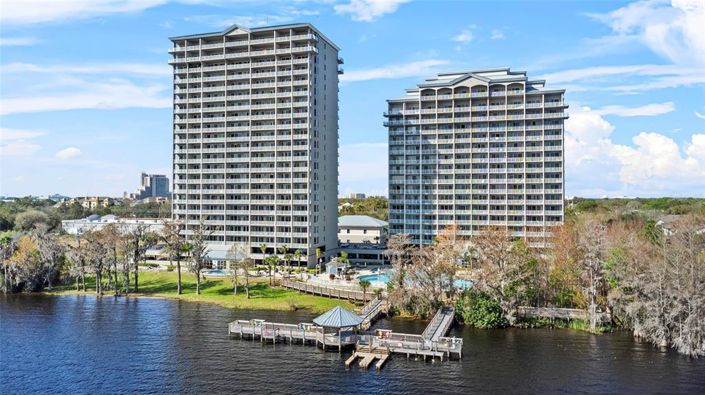 Image No.33-2 Bed Property for sale