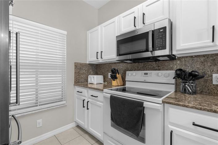 Image No.8-3 Bed Townhouse for sale