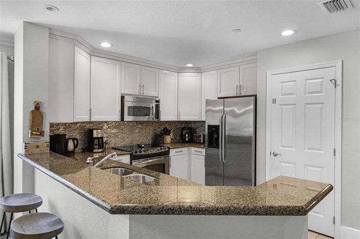 Image No.11-3 Bed Property for sale