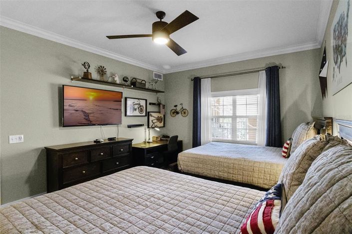 Image No.20-3 Bed Property for sale