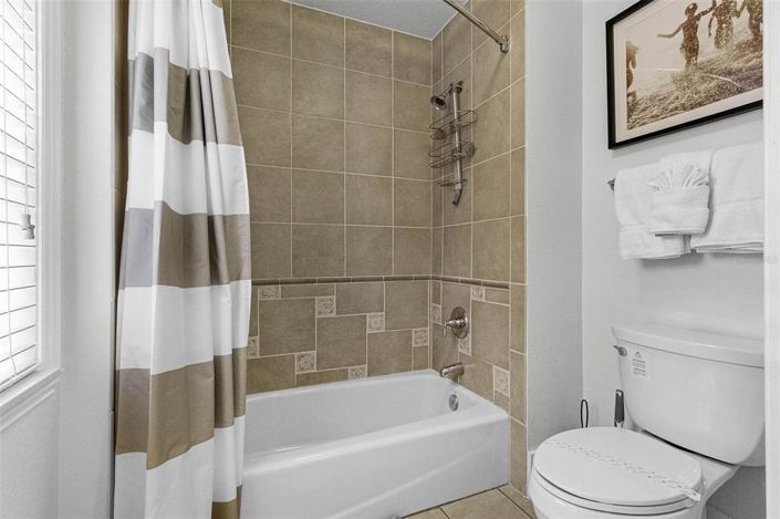 Image No.27-3 Bed Property for sale