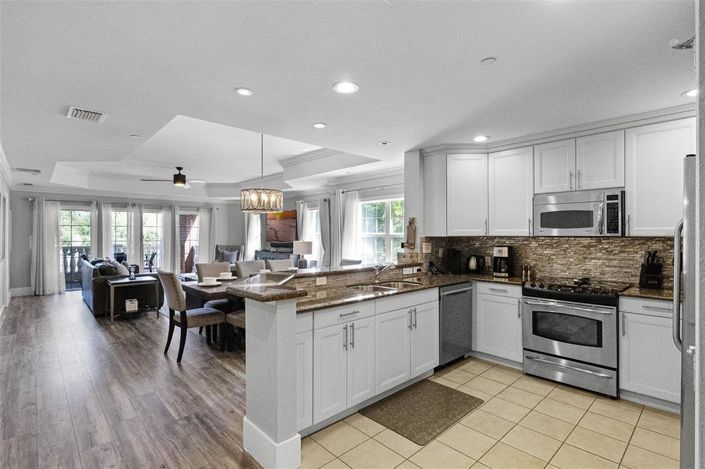 Image No.9-3 Bed Property for sale