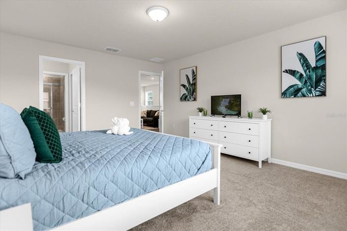 Image No.19-5 Bed Townhouse for sale