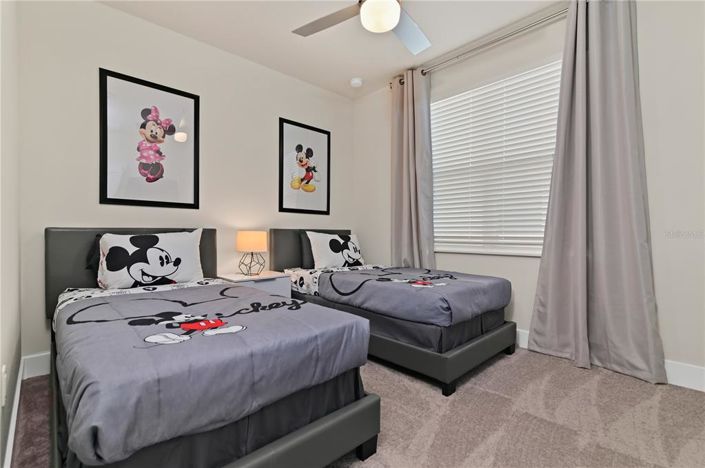 Image No.10-4 Bed Townhouse for sale