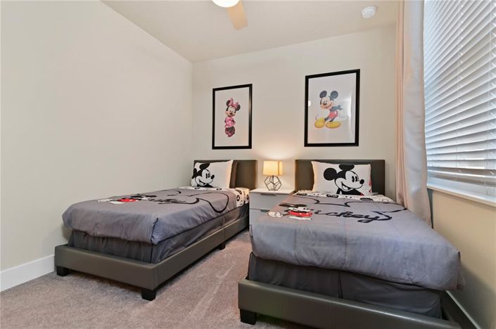 Image No.32-4 Bed Townhouse for sale