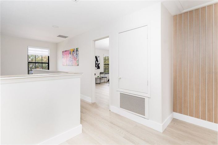 Image No.32-4 Bed Property for sale