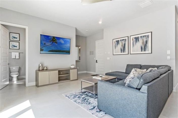 Image No.3-3 Bed Property for sale