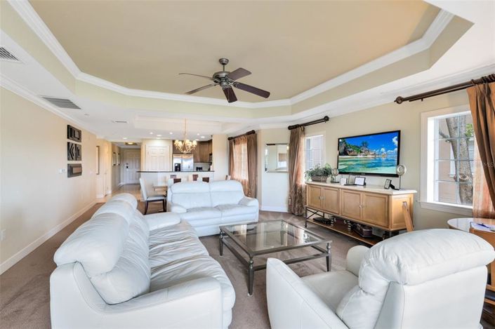 Image No.19-3 Bed Property for sale