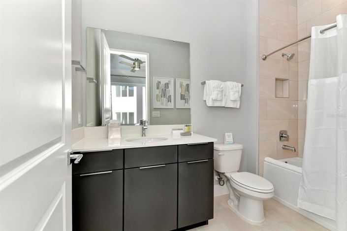 Image No.21-3 Bed Property for sale