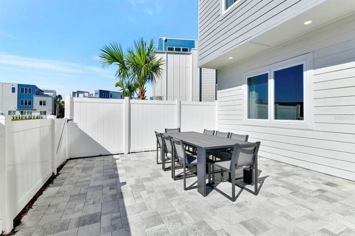 Image No.39-3 Bed Property for sale