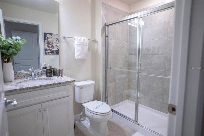 Image No.13-5 Bed Townhouse for sale