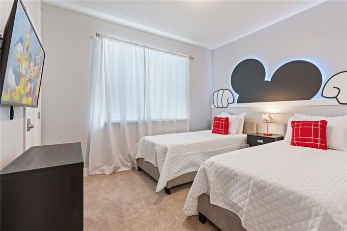 Image No.25-4 Bed Townhouse for sale