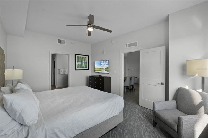 Image No.21-2 Bed Property for sale