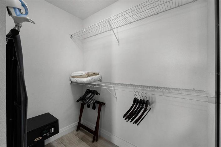 Image No.26-2 Bed Property for sale