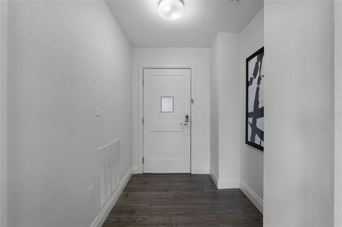 Image No.5-2 Bed Property for sale