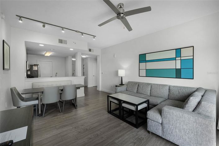 Image No.9-2 Bed Property for sale