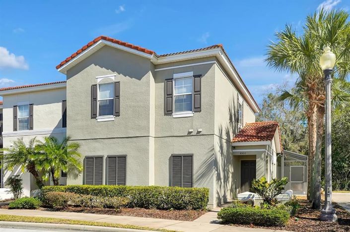 Image No.1-4 Bed Townhouse for sale