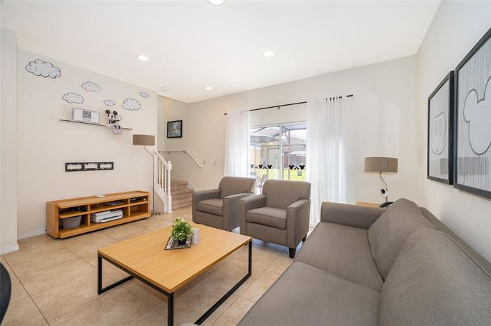 Image No.10-2 Bed Townhouse for sale