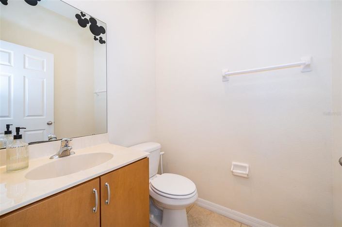 Image No.16-2 Bed Townhouse for sale