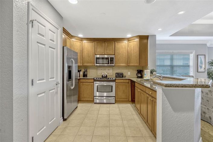 Image No.17-3 Bed Property for sale