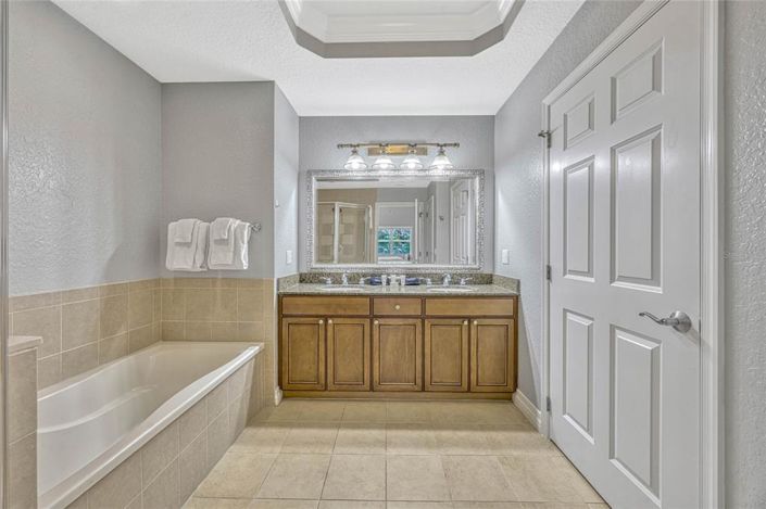 Image No.35-3 Bed Property for sale