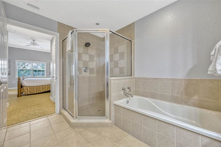 Image No.37-3 Bed Property for sale