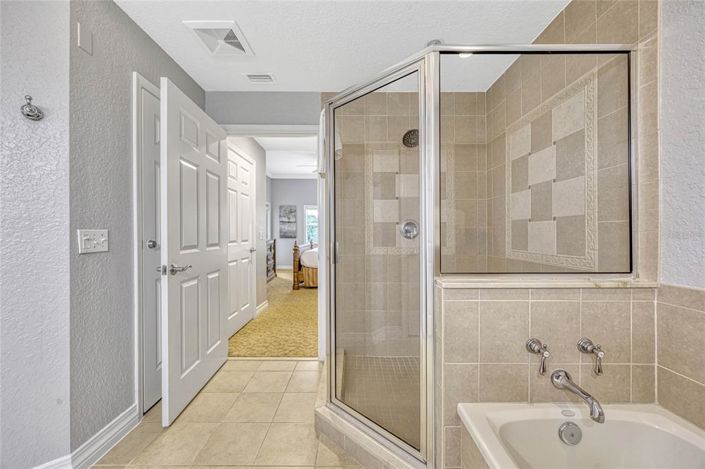 Image No.38-3 Bed Property for sale