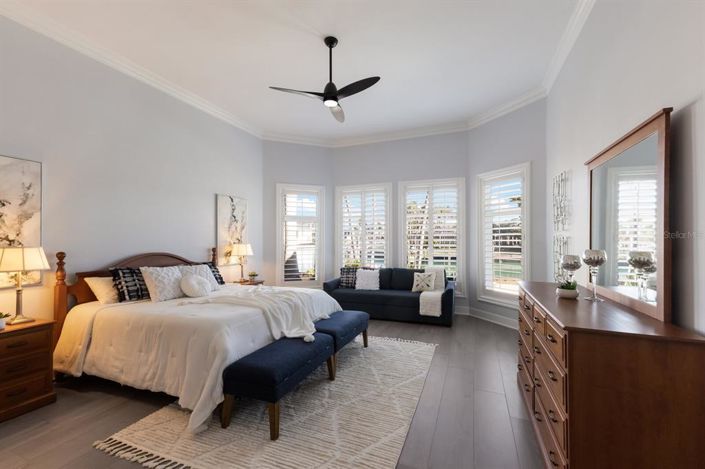 Image No.29-4 Bed Property for sale