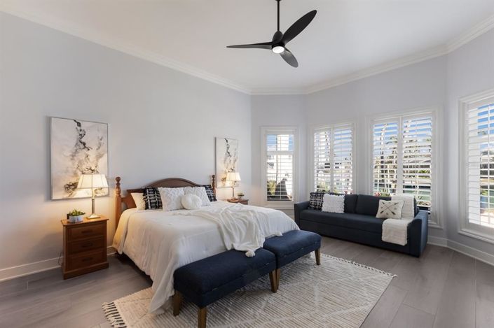 Image No.30-4 Bed Property for sale