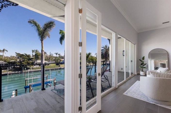 Image No.40-4 Bed Property for sale