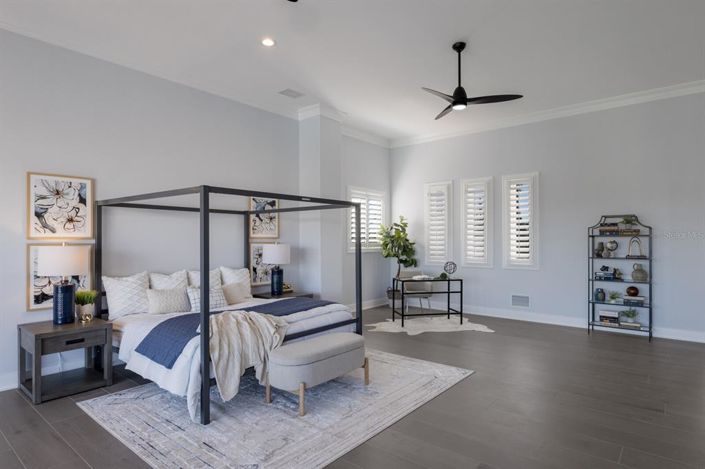 Image No.43-4 Bed Property for sale