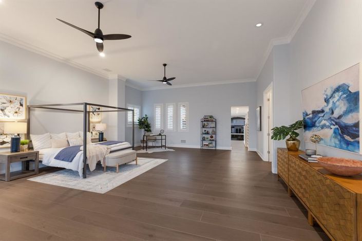 Image No.50-4 Bed Property for sale