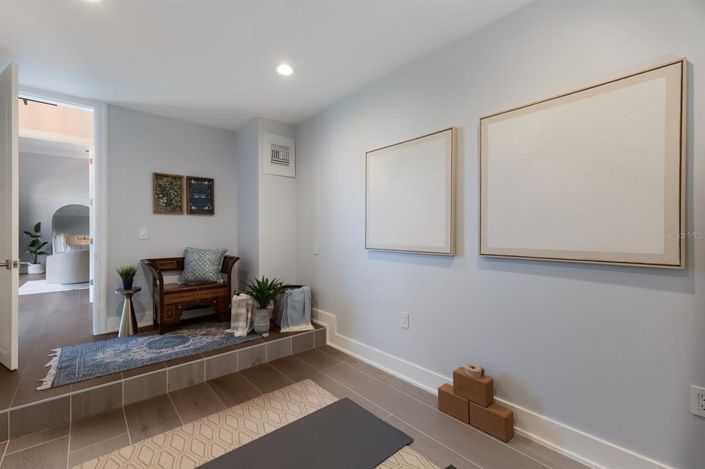 Image No.56-4 Bed Property for sale