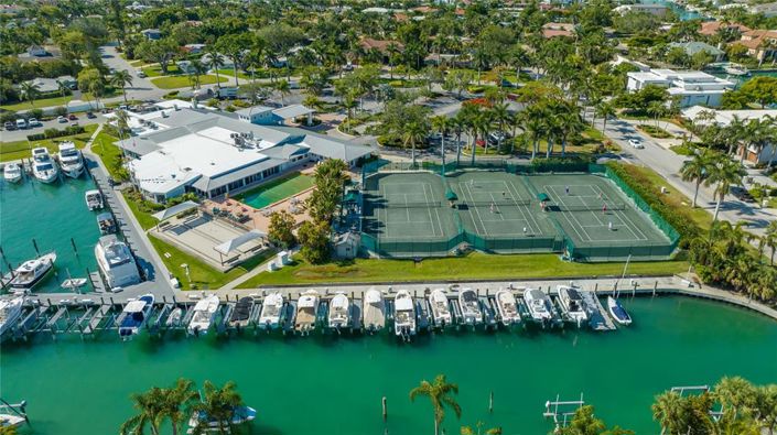 Image No.55-3 Bed Property for sale