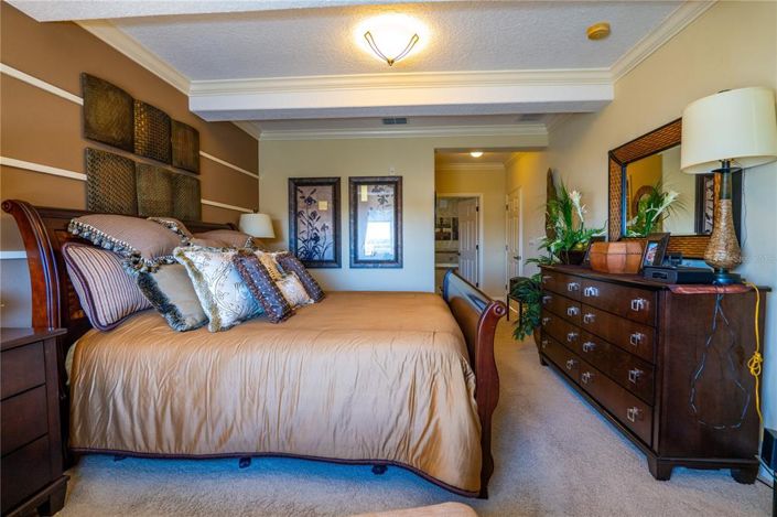 Image No.27-3 Bed Property for sale