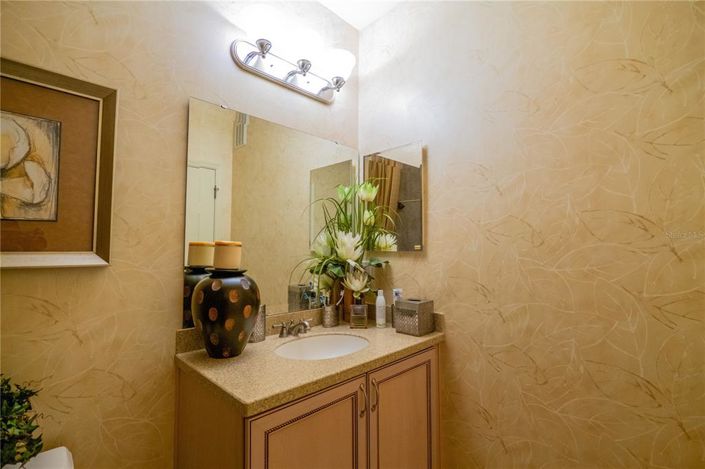 Image No.33-3 Bed Property for sale