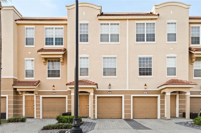Image No.1-3 Bed Property for sale