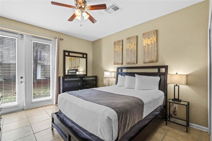 Image No.14-3 Bed Property for sale