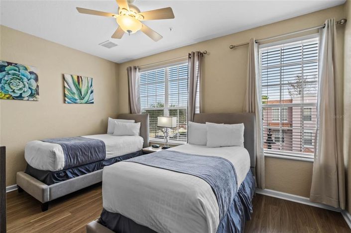 Image No.28-3 Bed Property for sale