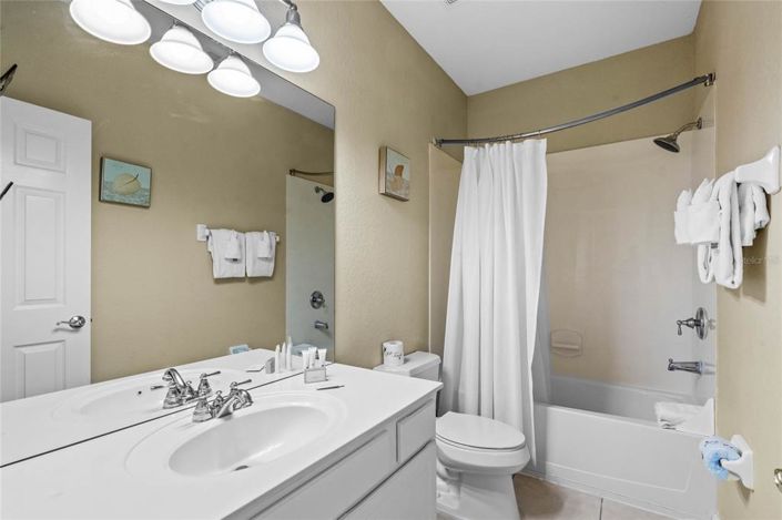 Image No.30-3 Bed Property for sale