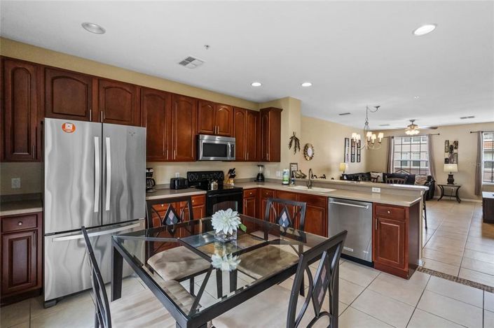 Image No.6-3 Bed Property for sale