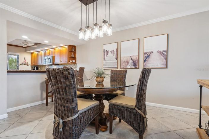 Image No.14-2 Bed Property for sale