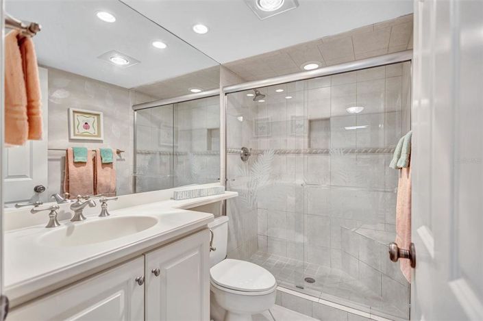 Image No.42-2 Bed Property for sale