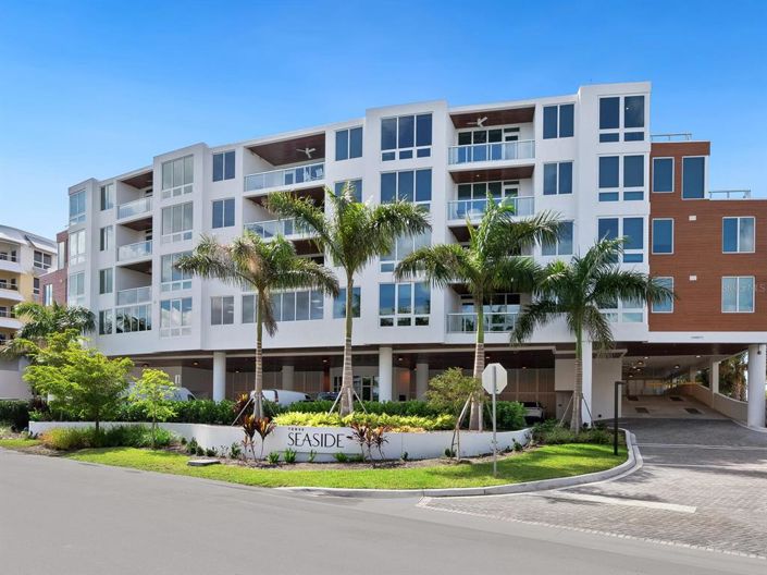 Image No.3-3 Bed Property for sale